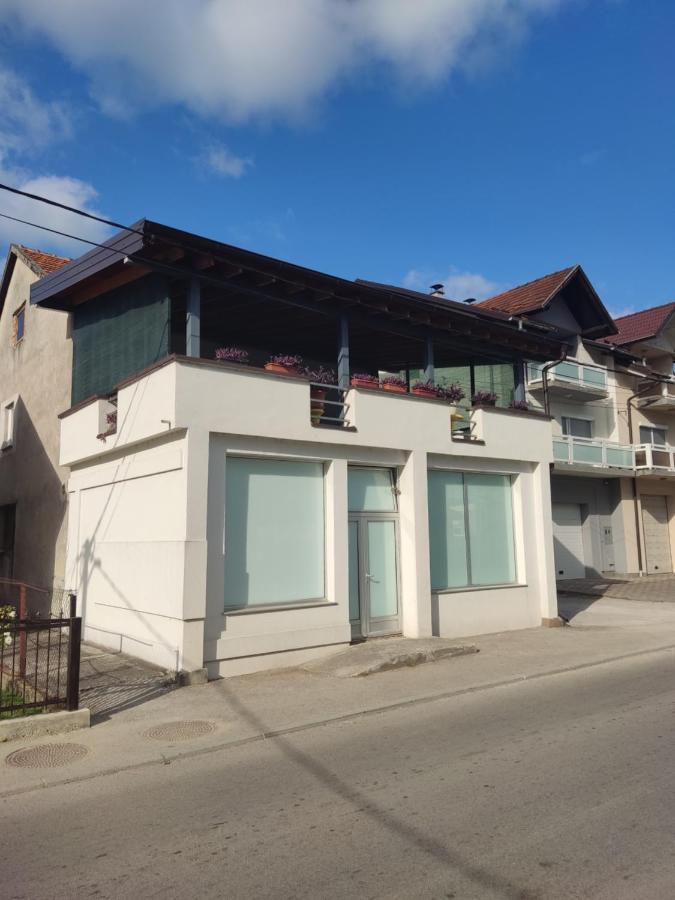 Apartman Bucko Bihać Esterno foto